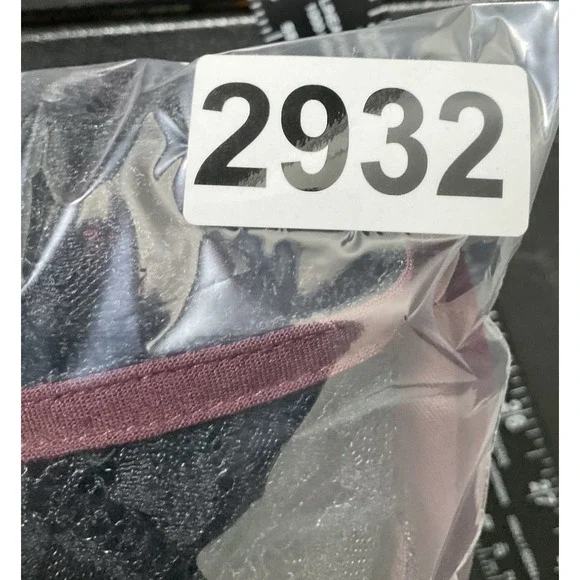 Express Blouse Womens Sz L Maroon Lace Sheer Relaxed Romantic‎ Peasant Boho - Picture 11 of 11